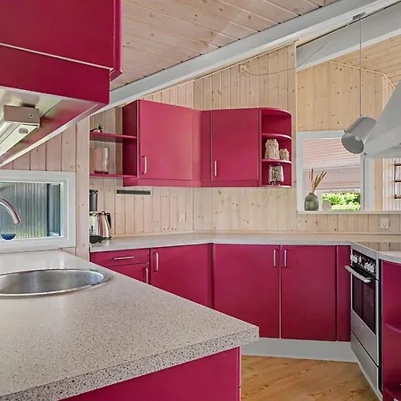 Ronna - 160m From The Sea By Interhome 펜션