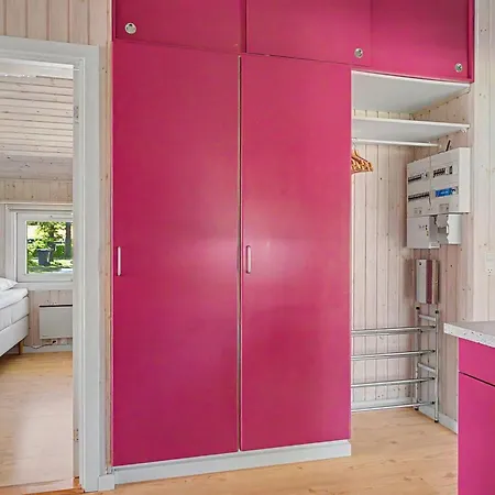 Ronna - 160m From The Sea By Interhome