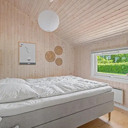 Ferienhaus Ronna - 160m From The Sea By Interhome